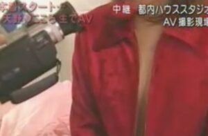 [激ヤバお宝]トゥナイト2で生放送AV撮影？天野♥こころ登場回の画像